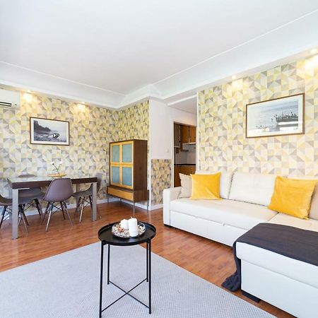 Apartamento Trafalgar Apartment Madrid Exterior photo