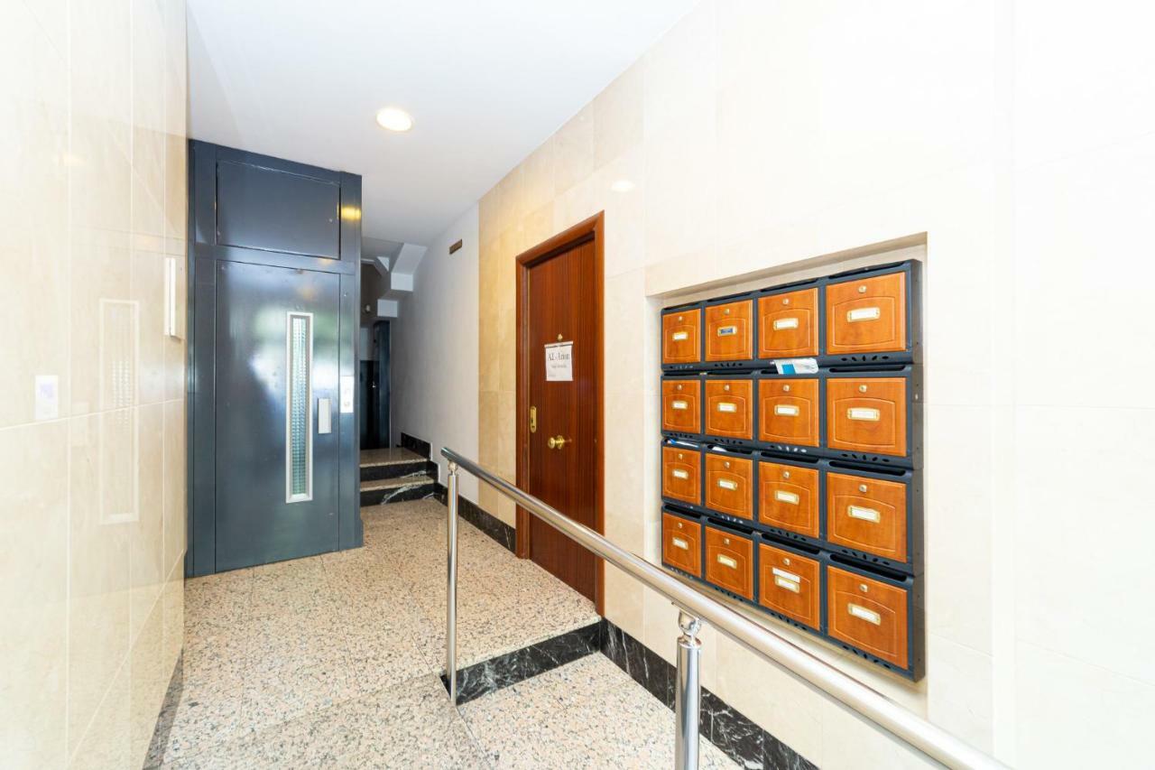 Apartamento Trafalgar Apartment Madrid Exterior photo