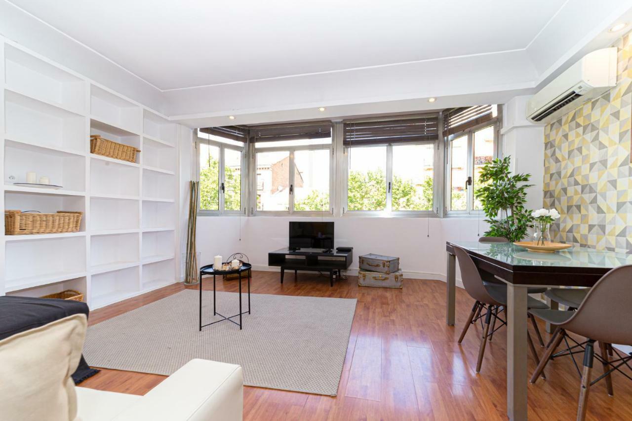 Apartamento Trafalgar Apartment Madrid Exterior photo